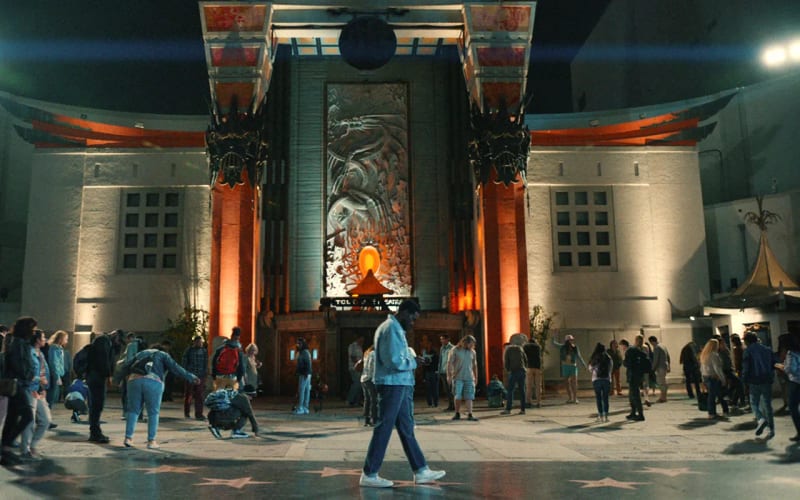 Crowd outside the TCL Chinese Theatre at night